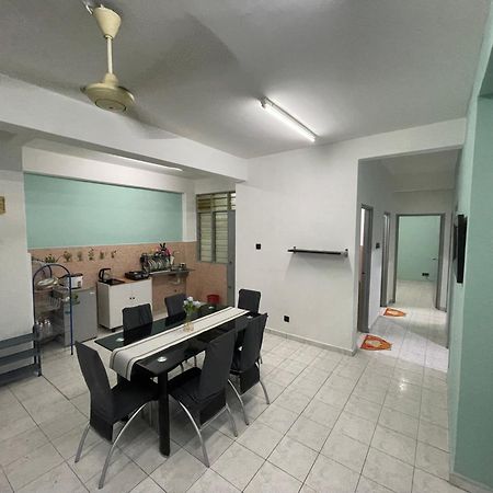 Blissful Breeze 4 Rooms & Netflix By Ezyroom Melaka Ayer Keroh Extérieur photo
