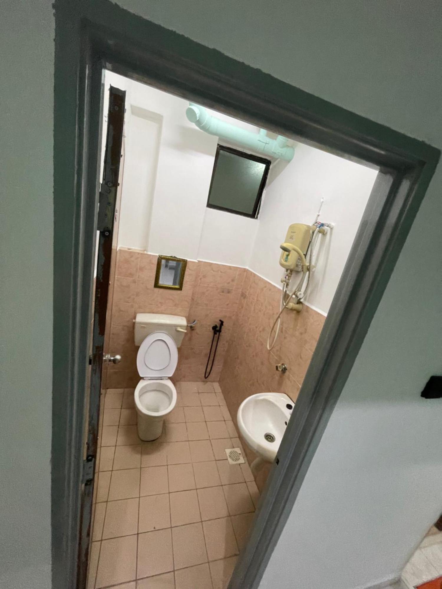 Blissful Breeze 4 Rooms & Netflix By Ezyroom Melaka Ayer Keroh Extérieur photo